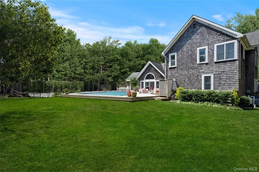 38 Pheasant Run Quogue NY 11959