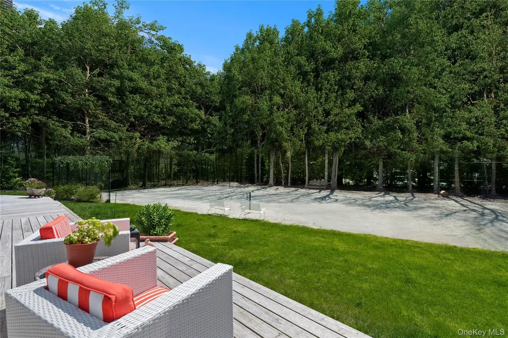 38 Pheasant Run Quogue NY 11959