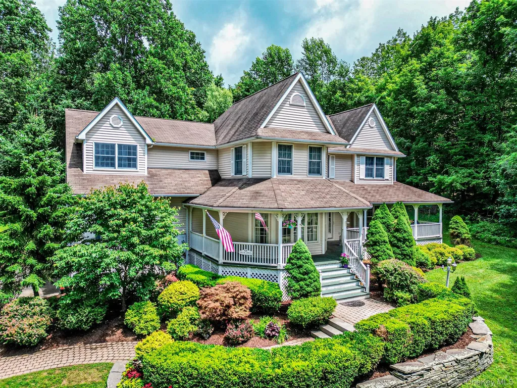 84 Meadow Ridge Road Warwick NY 10990