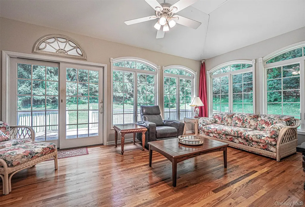 84 Meadow Ridge Road Warwick NY 10990