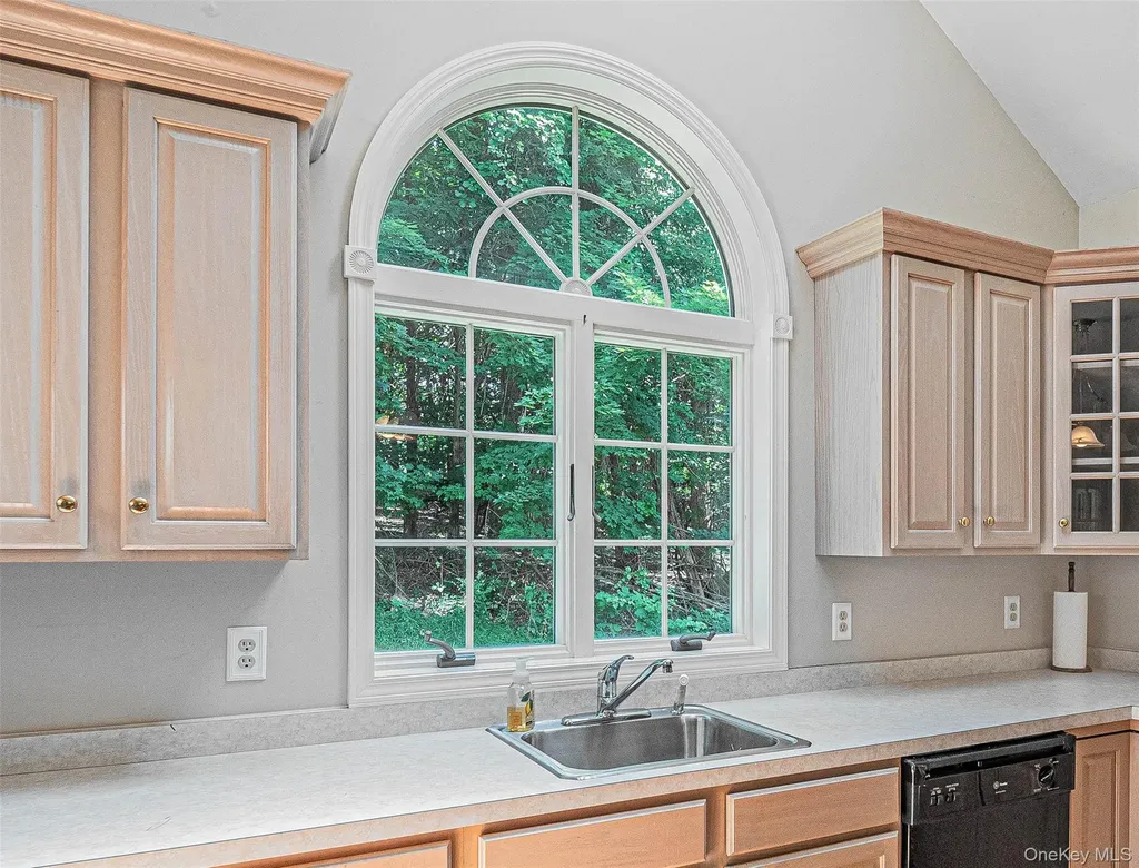 84 Meadow Ridge Road Warwick NY 10990