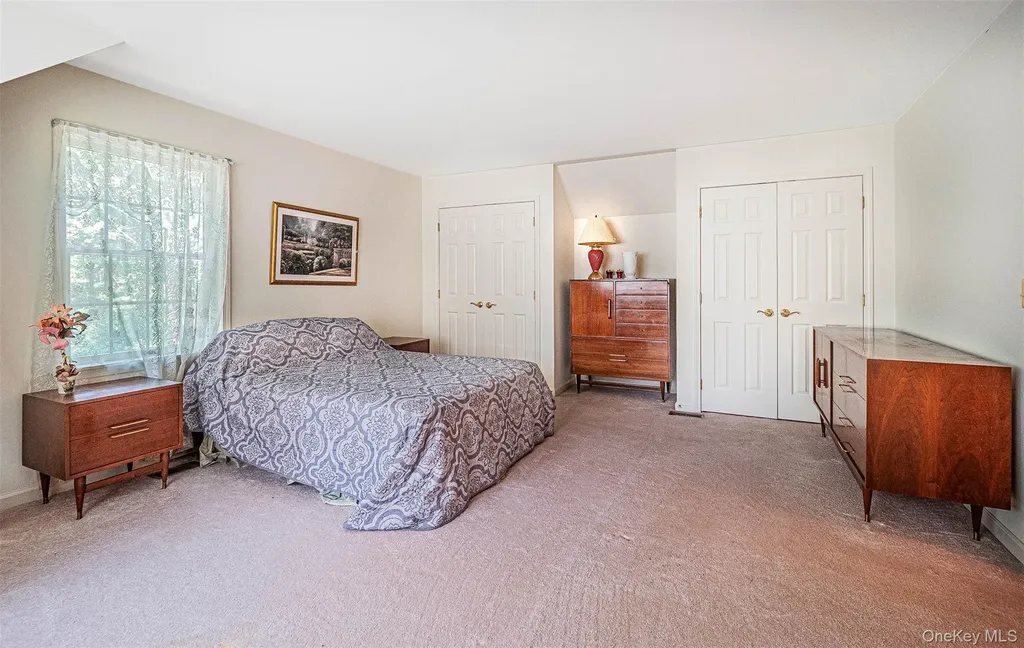 84 Meadow Ridge Road Warwick NY 10990