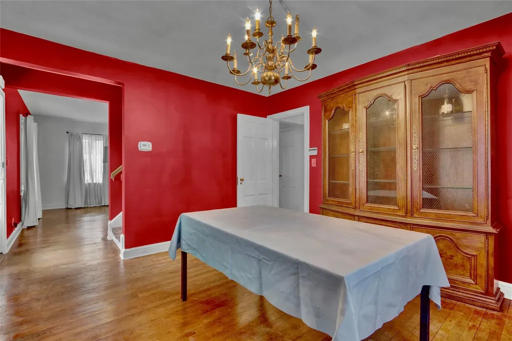 255 Ocean Avenue Malverne NY 11565
