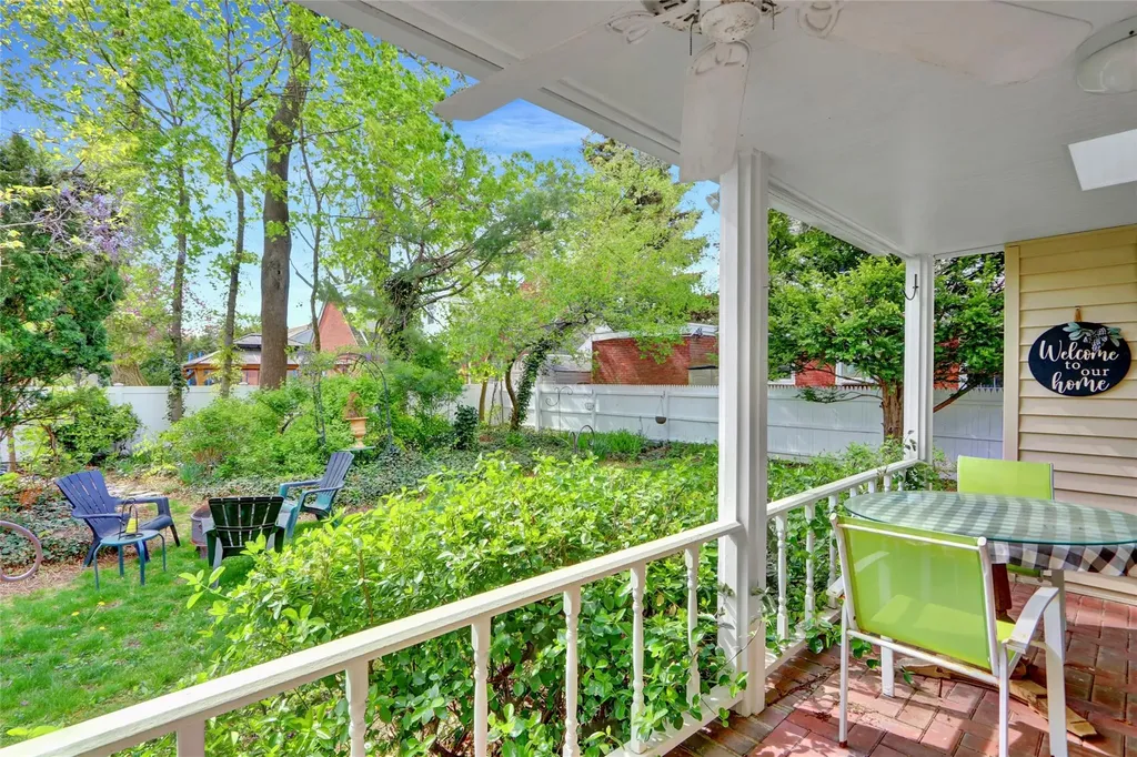 255 Ocean Avenue Malverne NY 11565