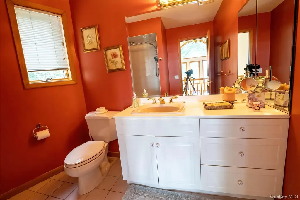 36 Ridgetop Drive Tomkins Cove NY 10986