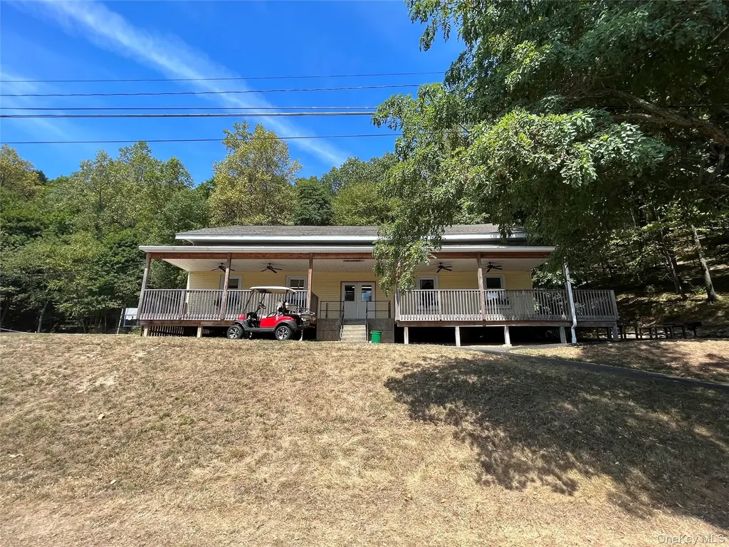 36 Ridgetop Drive Tomkins Cove NY 10986