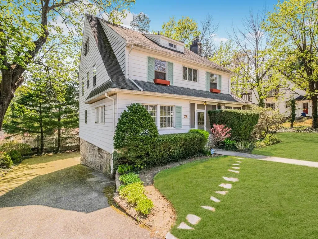 72 Pilgrim Avenue Yonkers NY 10710