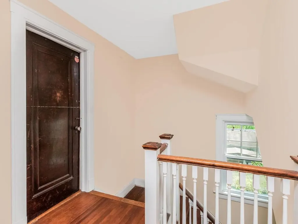 72 Pilgrim Avenue Yonkers NY 10710
