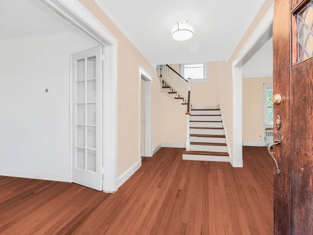 72 Pilgrim Avenue Yonkers NY 10710