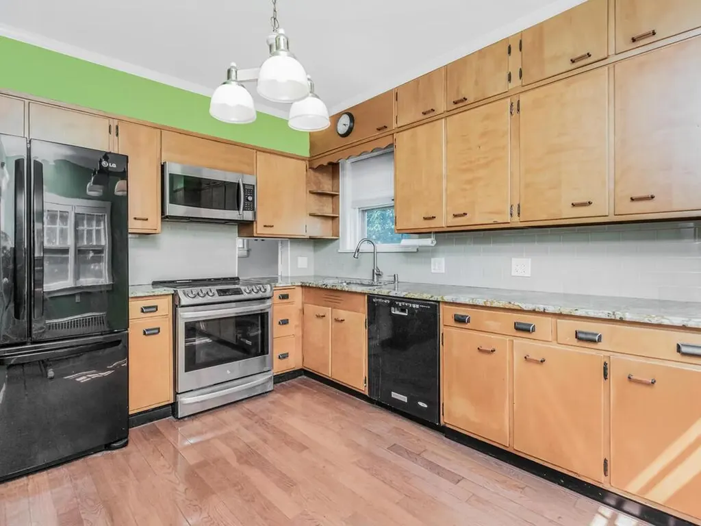 72 Pilgrim Avenue Yonkers NY 10710