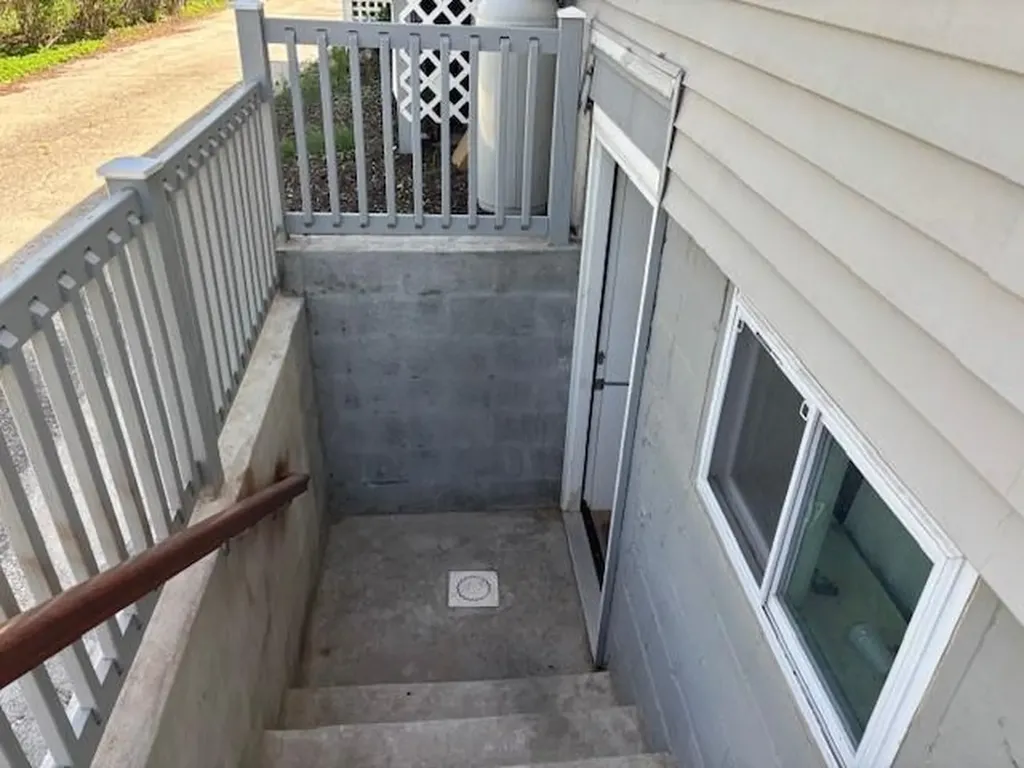 1434 Roanoke Avenue Riverhead NY 11901