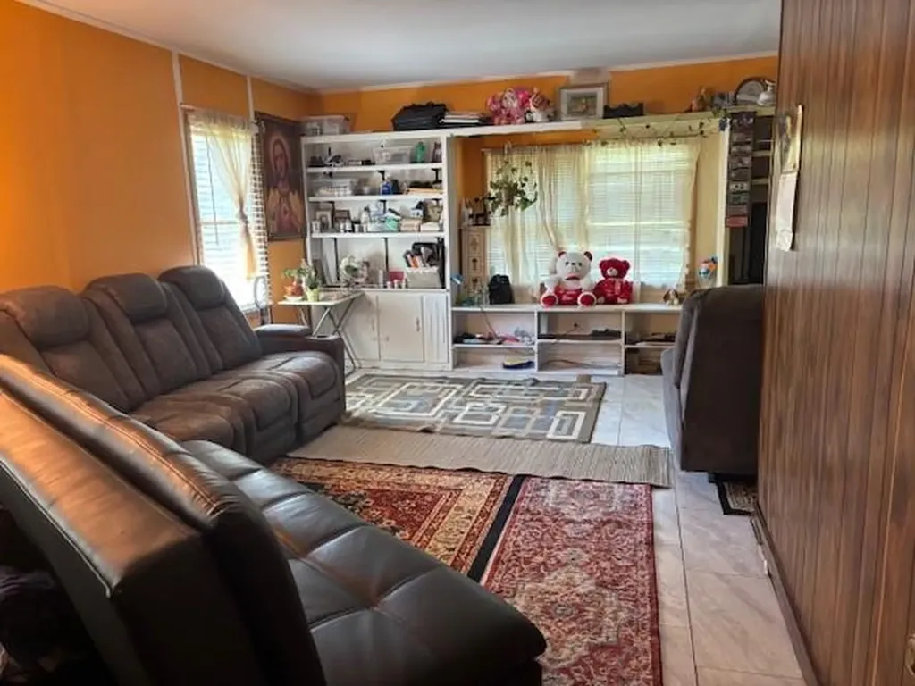 1434 Roanoke Avenue Riverhead NY 11901
