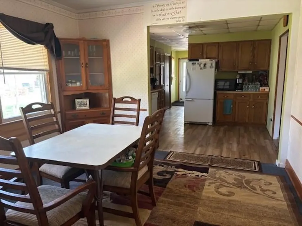1434 Roanoke Avenue Riverhead NY 11901