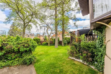 14-35 161 Street Beechhurst NY 11357