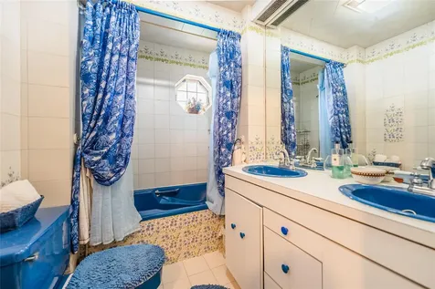 14-35 161 Street Beechhurst NY 11357