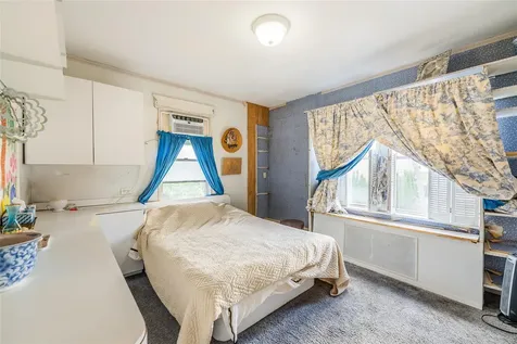 14-35 161 Street Beechhurst NY 11357