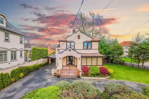 14-35 161 Street Beechhurst NY 11357