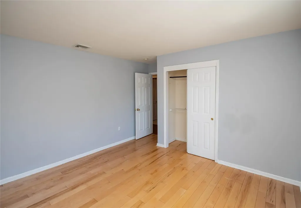 5 Pinehurst Circle Monroe NY 10950