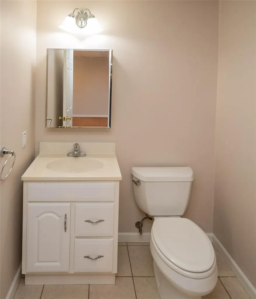 5 Pinehurst Circle Monroe NY 10950