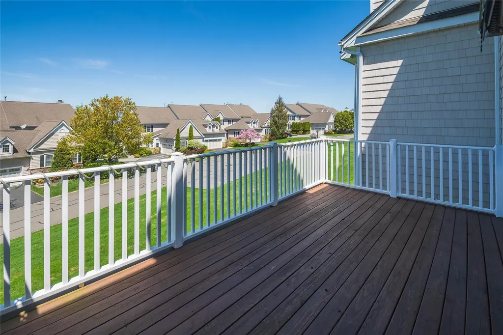 5 Pinehurst Circle Monroe NY 10950