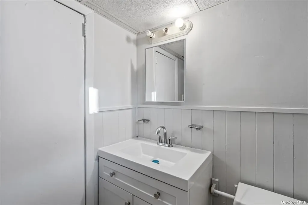 11 Belmont Boulevard Elmont NY 11003