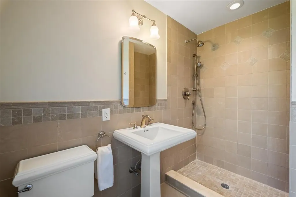 29 Barrett Road Katonah NY 10536