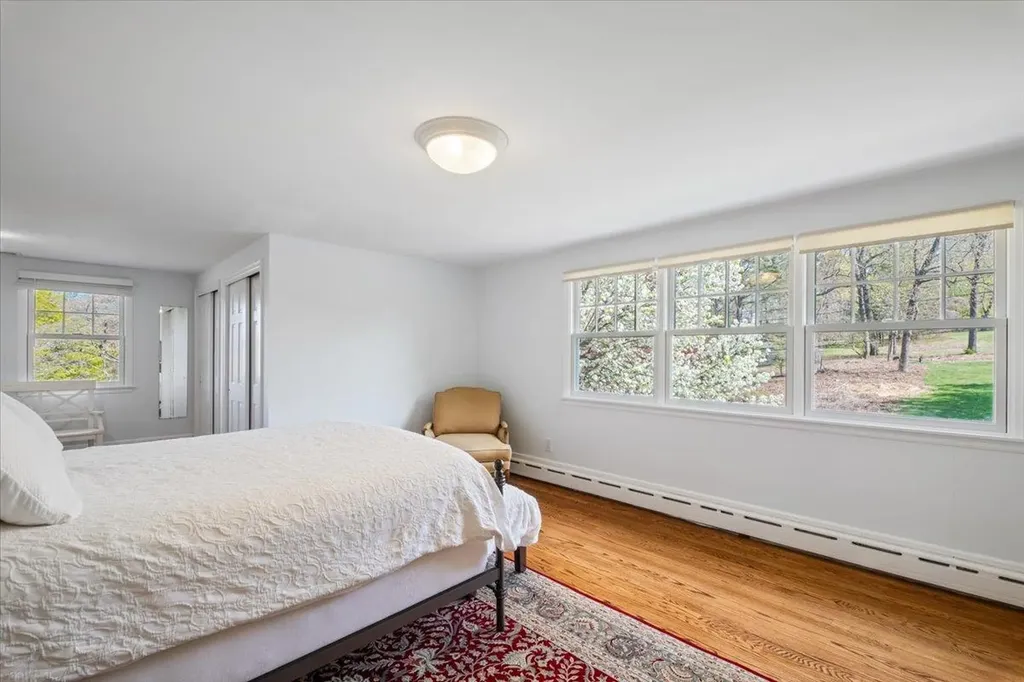 29 Barrett Road Katonah NY 10536
