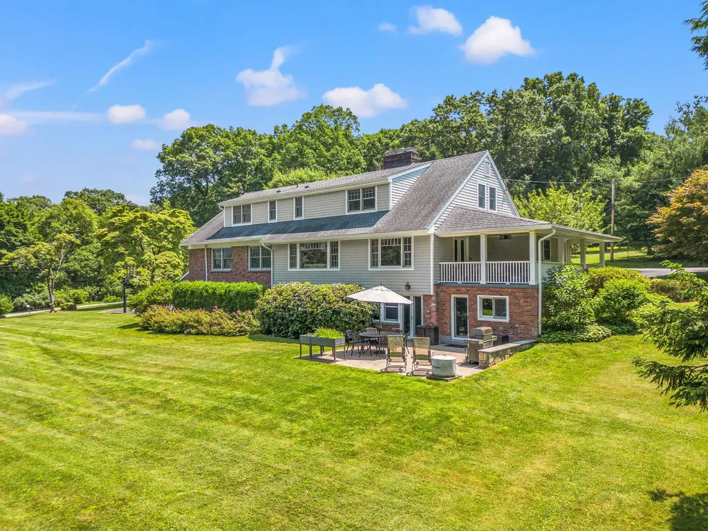 29 Barrett Road Katonah NY 10536