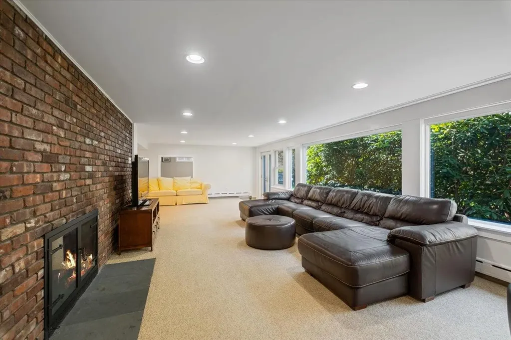 29 Barrett Road Katonah NY 10536