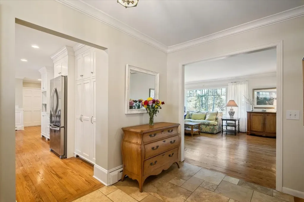 29 Barrett Road Katonah NY 10536