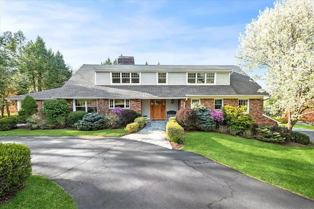 29 Barrett Road Katonah NY 10536