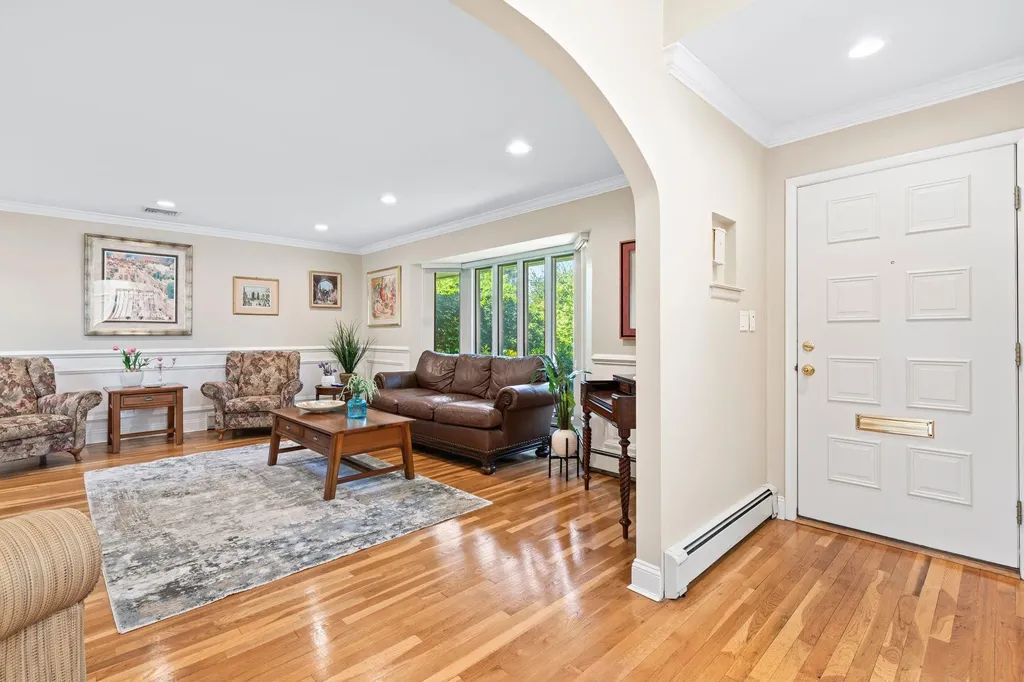 26 Mellow Lane Jericho NY 11753