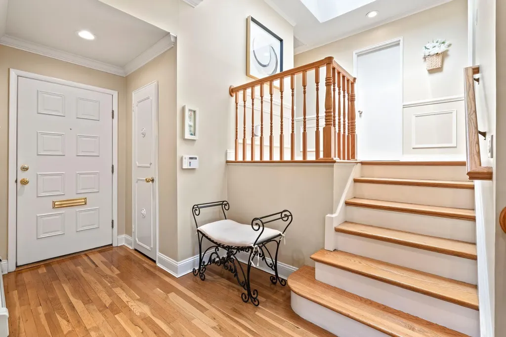 26 Mellow Lane Jericho NY 11753