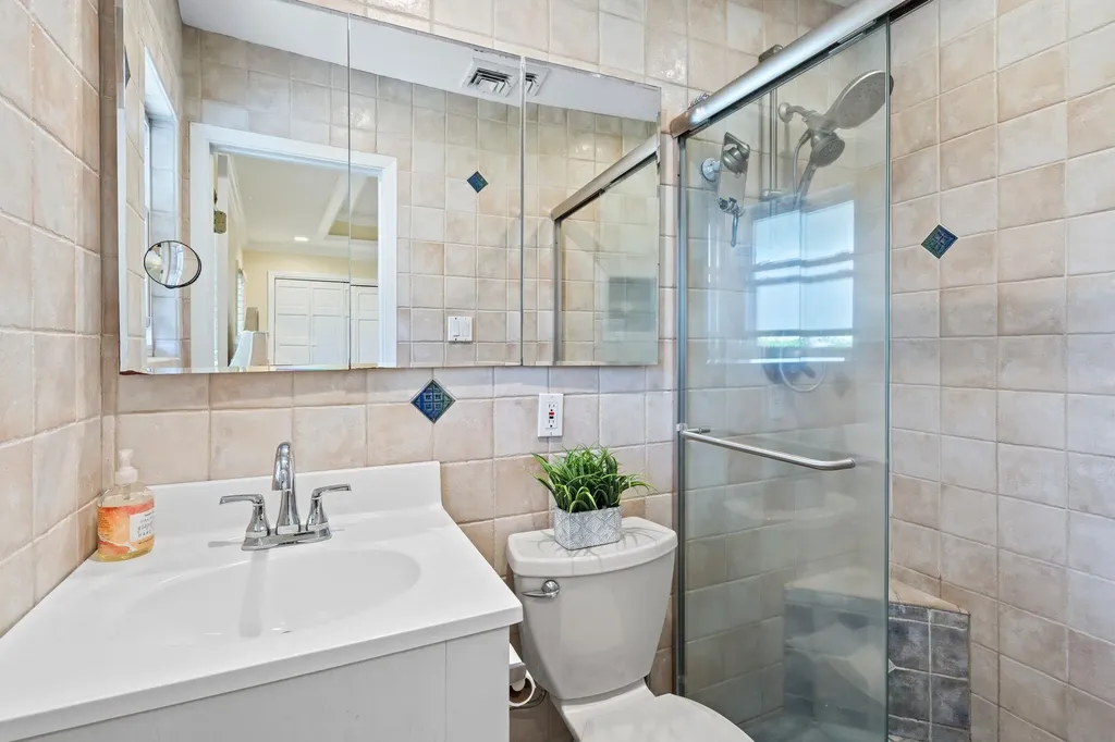 26 Mellow Lane Jericho NY 11753