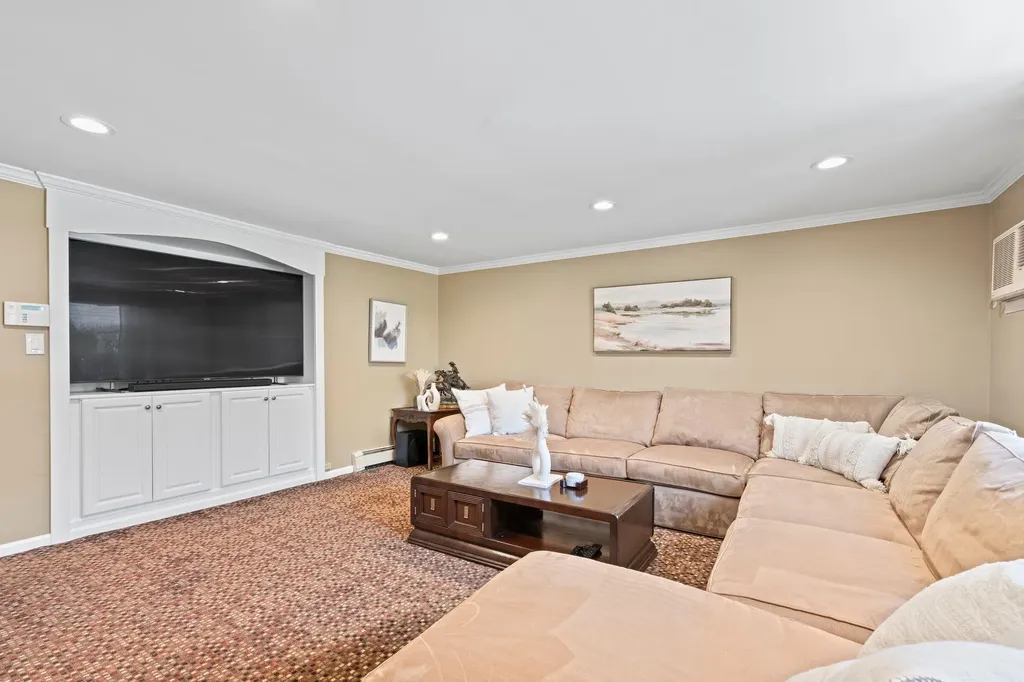 26 Mellow Lane Jericho NY 11753