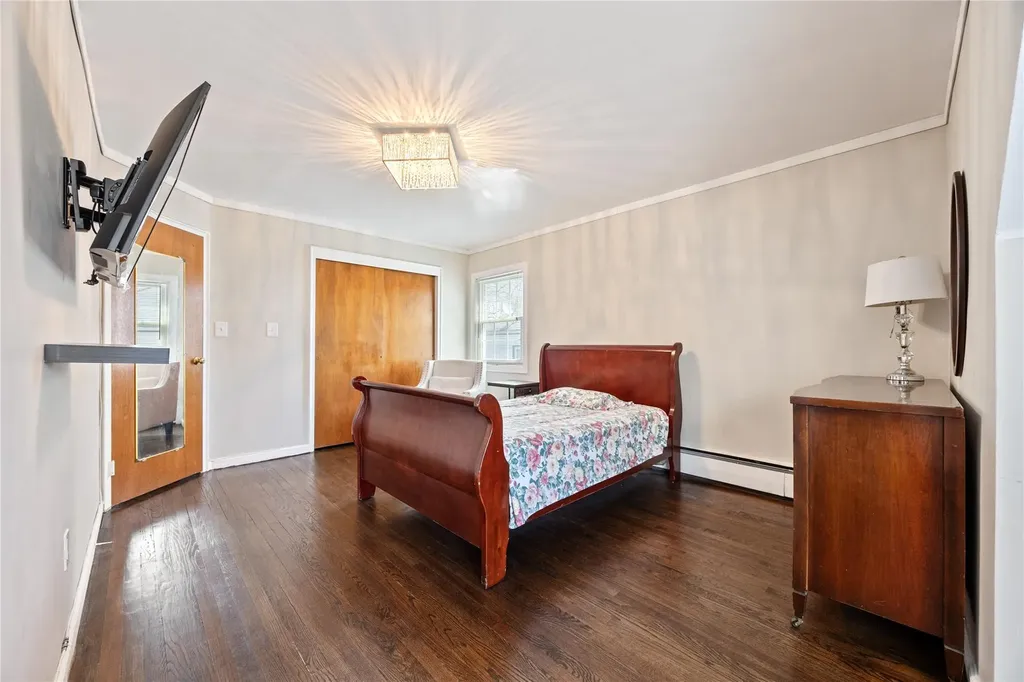 15911 29th Avenue Flushing NY 11358