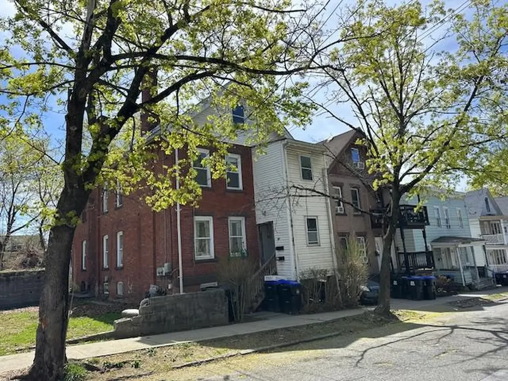 29 Cottage Street Poughkeepsie NY 12601