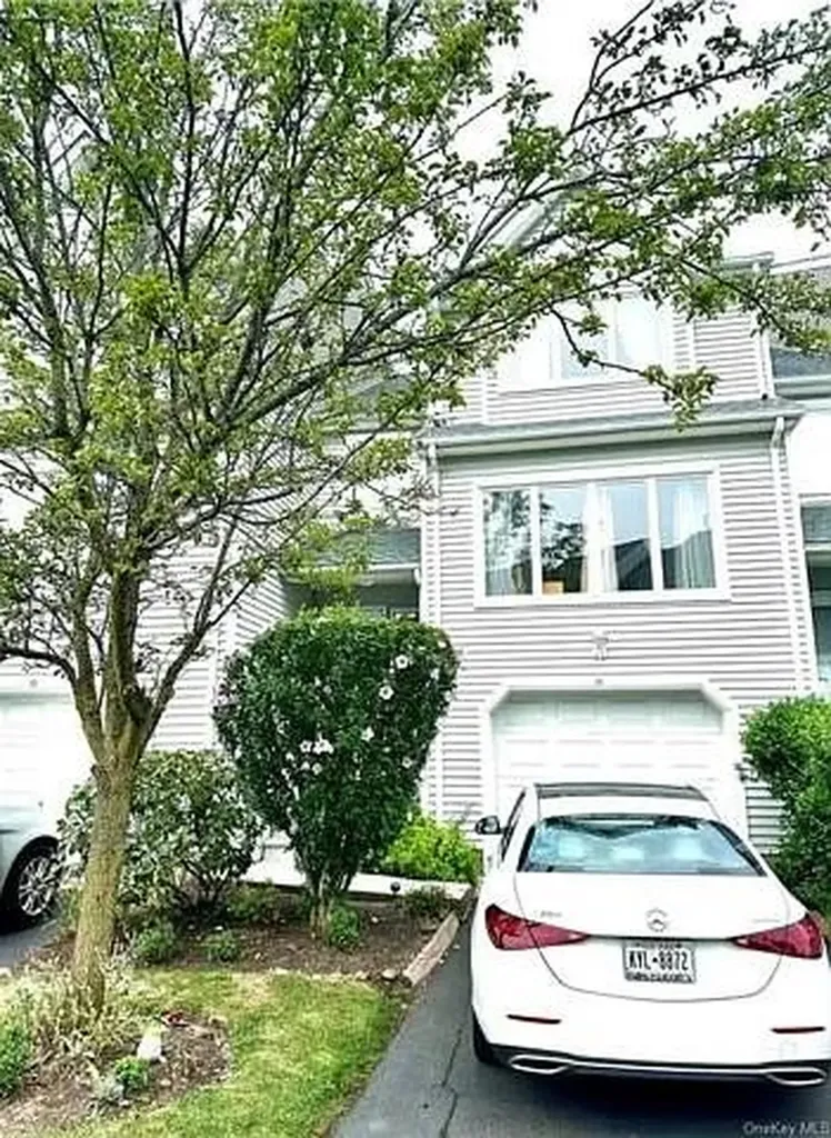 11 Cygnet Road Congers NY 10920