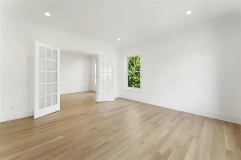 20 Carthage Lane Scarsdale NY 10583