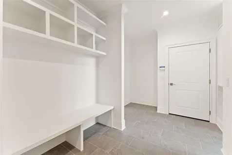 20 Carthage Lane Scarsdale NY 10583