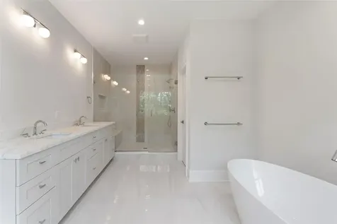20 Carthage Lane Scarsdale NY 10583