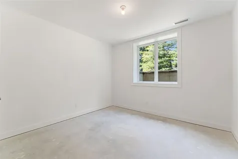 20 Carthage Lane Scarsdale NY 10583