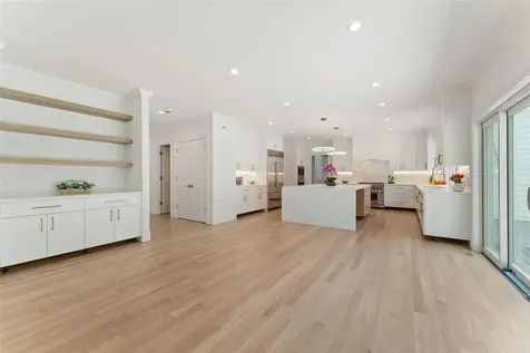 20 Carthage Lane Scarsdale NY 10583