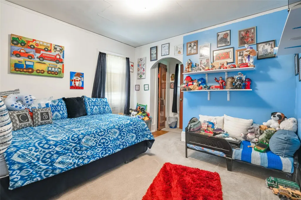 17 Lawrence Road Poughkeepsie NY 12601