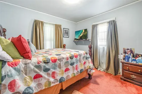 17 Lawrence Road Poughkeepsie NY 12601