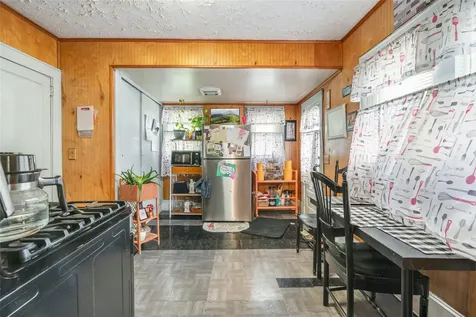 17 Lawrence Road Poughkeepsie NY 12601