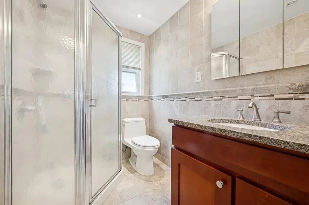 37 Remson Street Valley Stream NY 11580