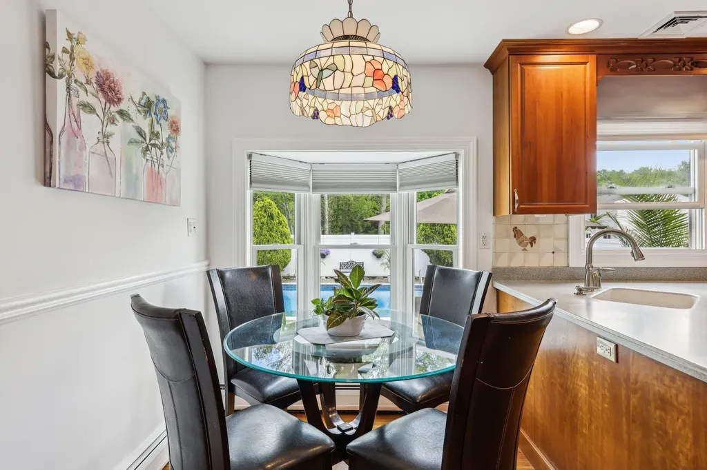 11 Howard Avenue Tappan NY 10983