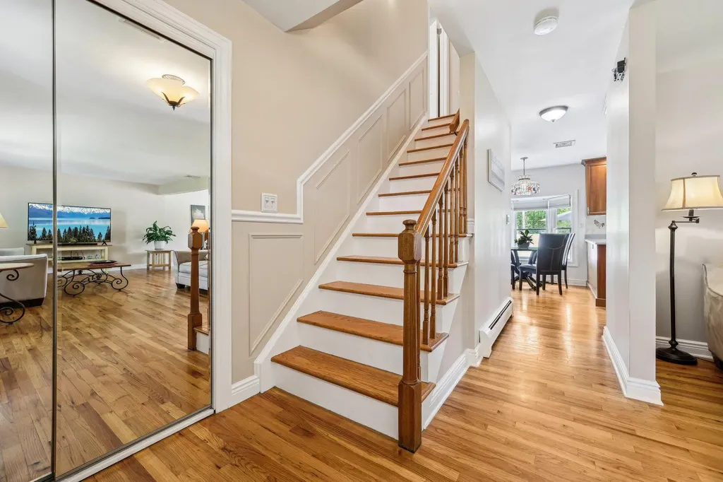 11 Howard Avenue Tappan NY 10983