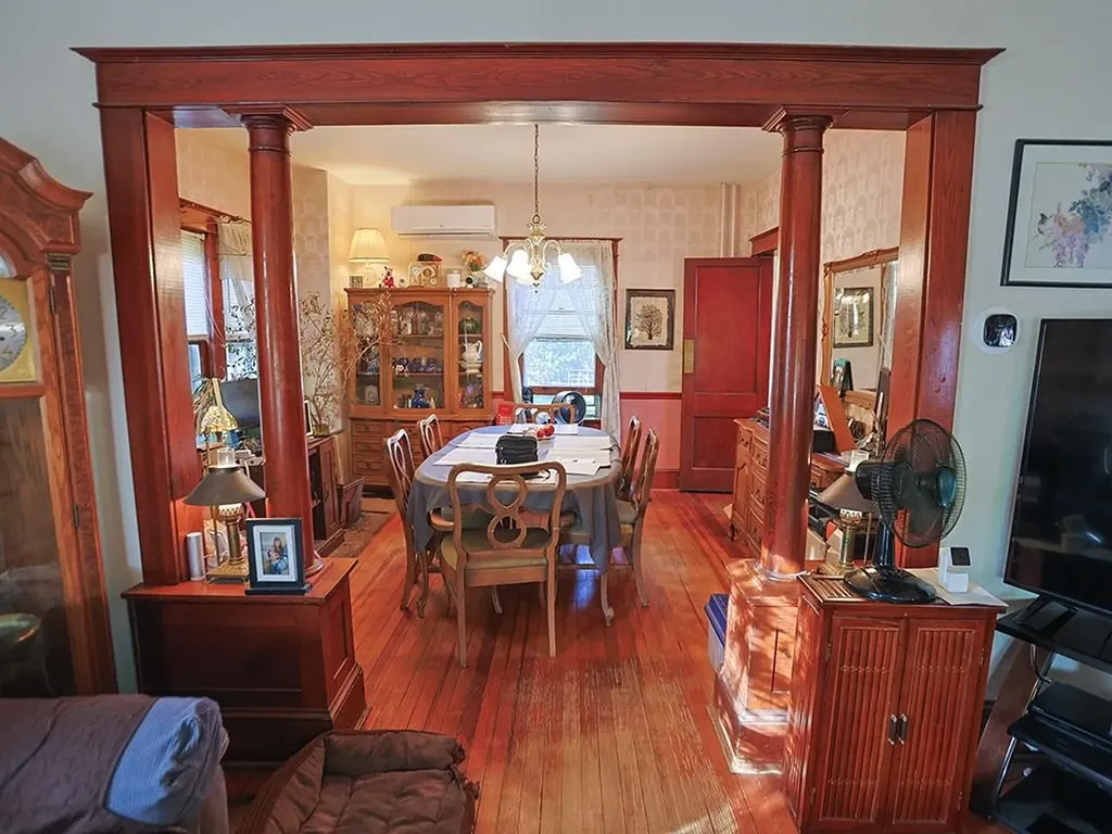 28 Oak Street Beacon NY 12508